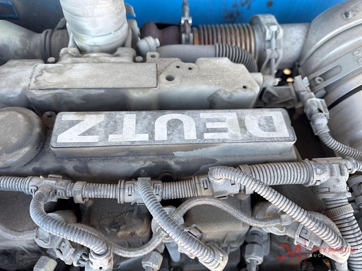 2017-genie-gth636-image-13