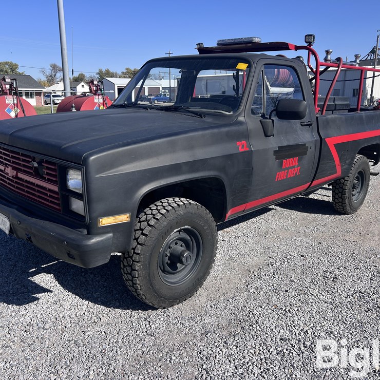 1986 CHEVROLET CUSTOM DELUXE