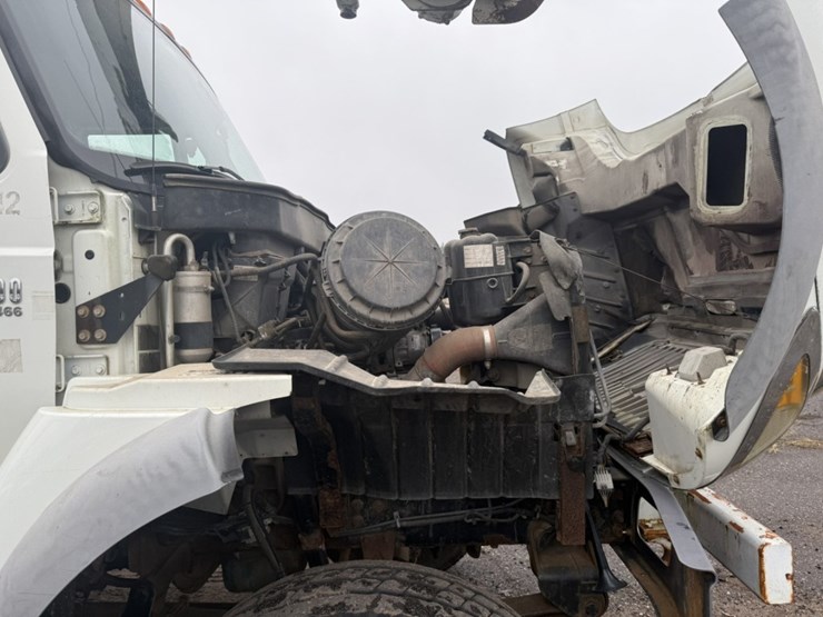 2006-international-7300-image-20