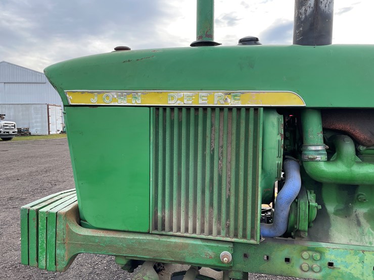 john-deere-4020-image-22