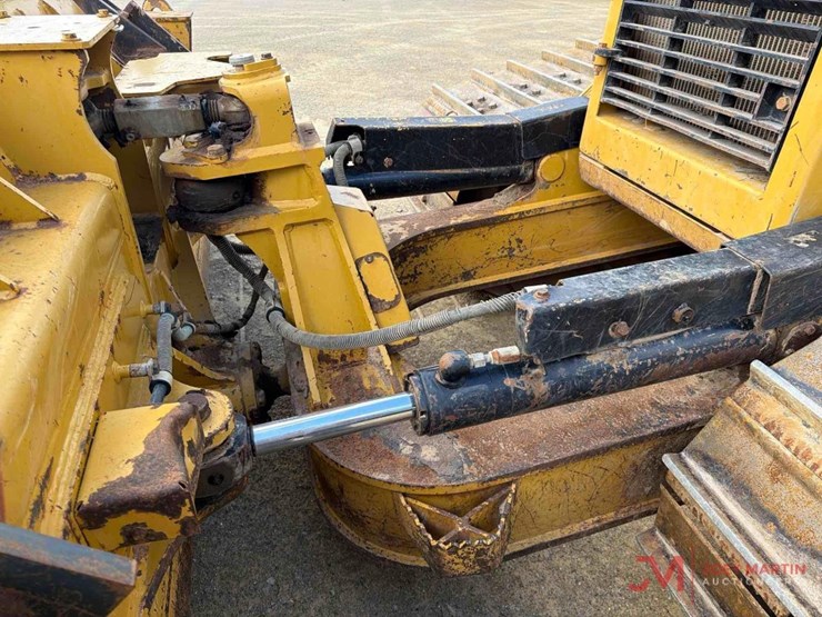 2019-caterpillar-d6n-lgp-image-29