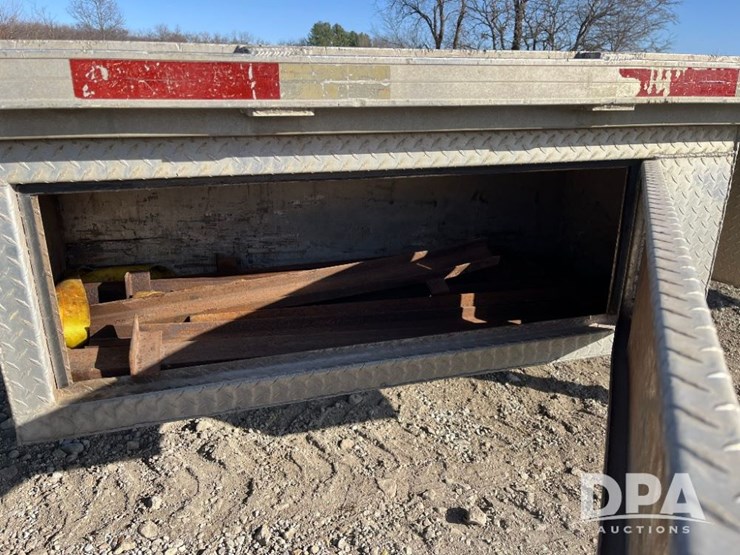 1999-utility-flatbed-image-15