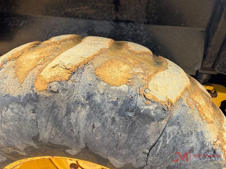 1998-deere-310e-image-16