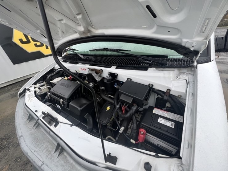 2005-chevrolet-astro-image-12