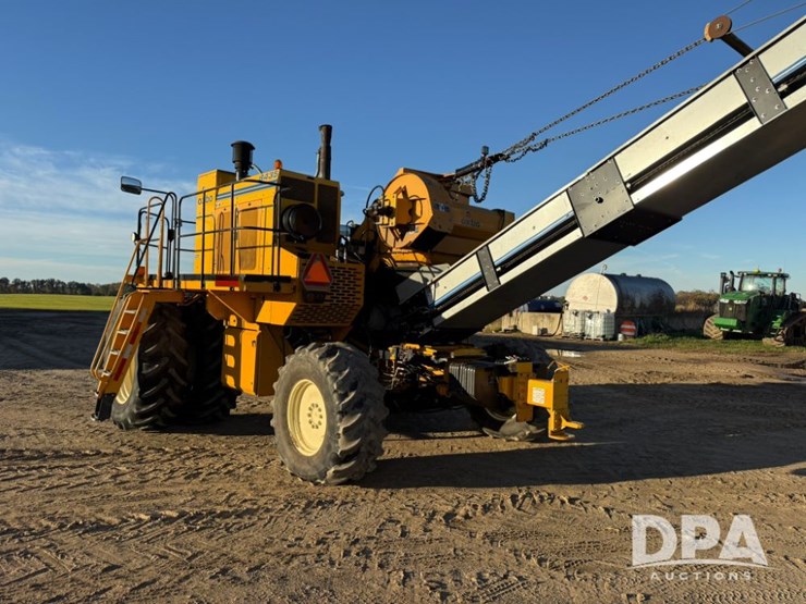 2012-oxbo-8435-image-6