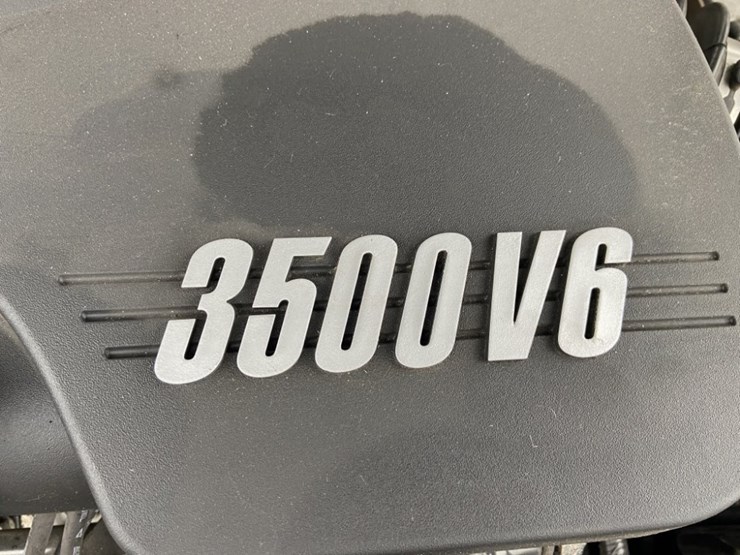 2010-chevrolet-impala-sedan-image-36