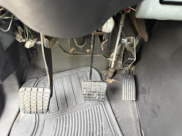 2005-international-8600-image-43