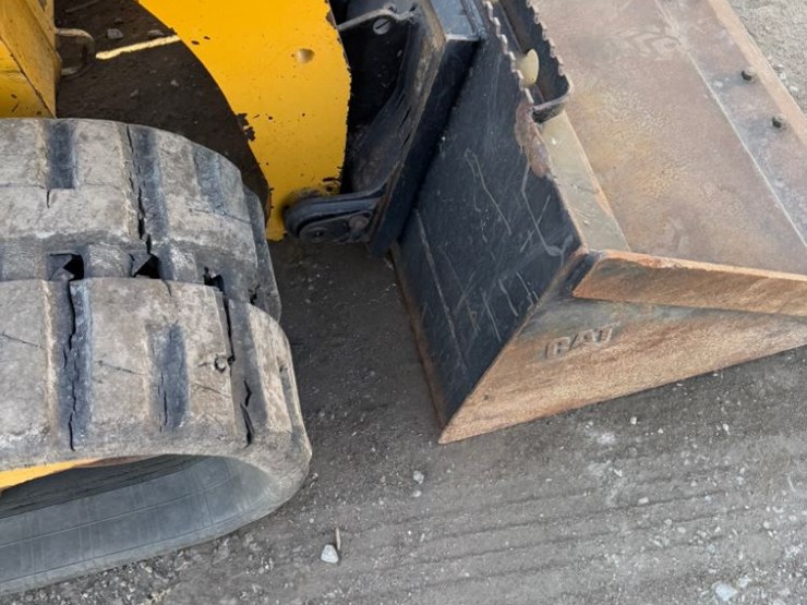 2022-caterpillar-299d3-xe-image-44