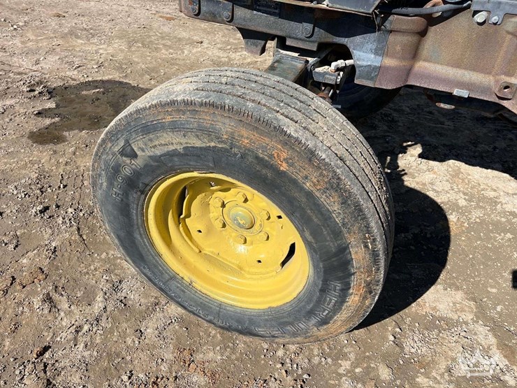 2007-john-deere-5225-image-18