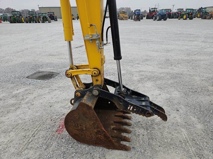 2022-komatsu-pc88mr-11-image-3