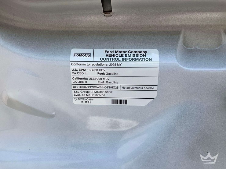 2025-ford-transit-image-8