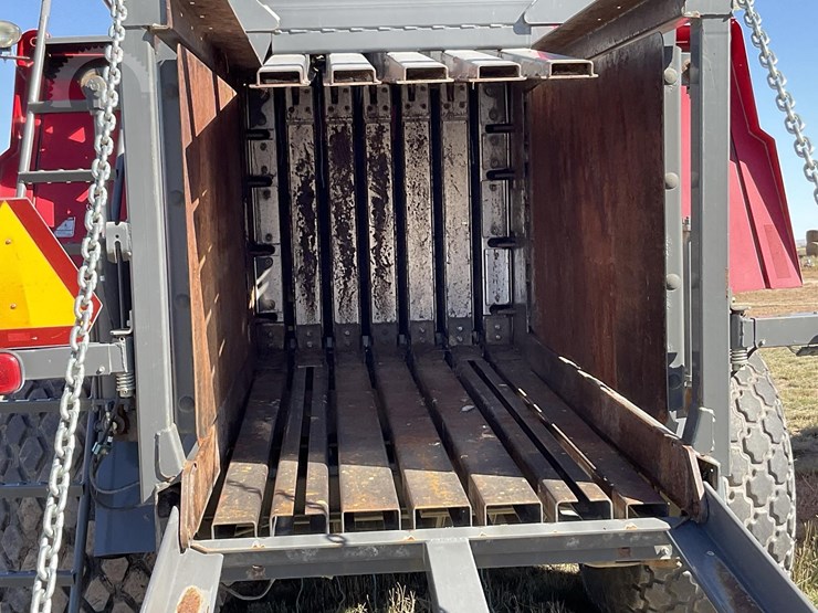 2013-massey-ferguson-2190-image-7