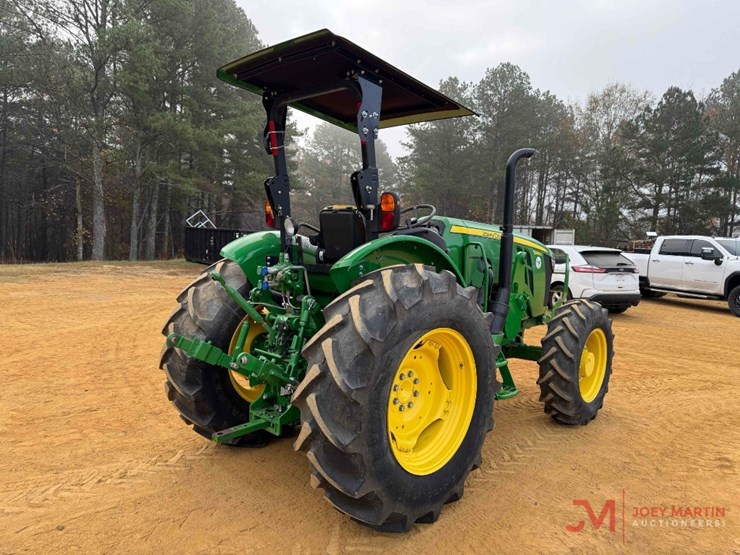 2022-john-deere-5090e-image-2