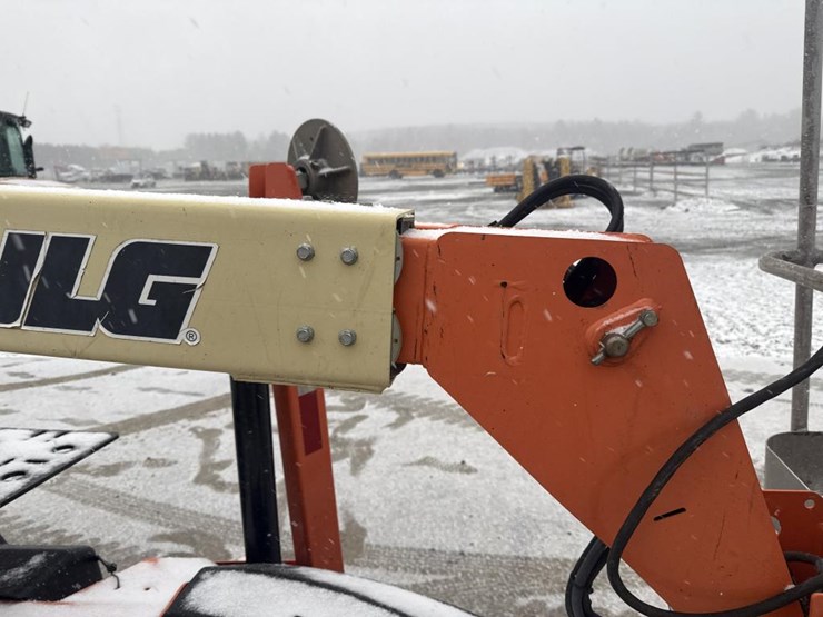 2018-jlg-t350-image-14