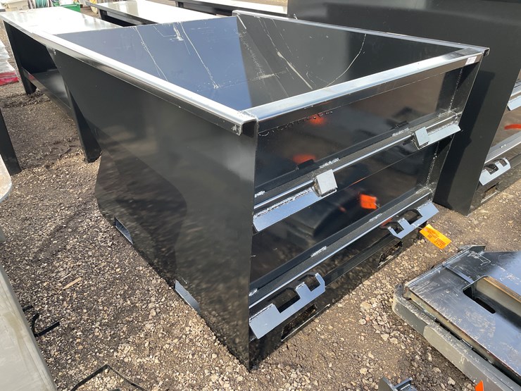 #1212-•-steel-skidsteer-hopper-with-pockets-image-1