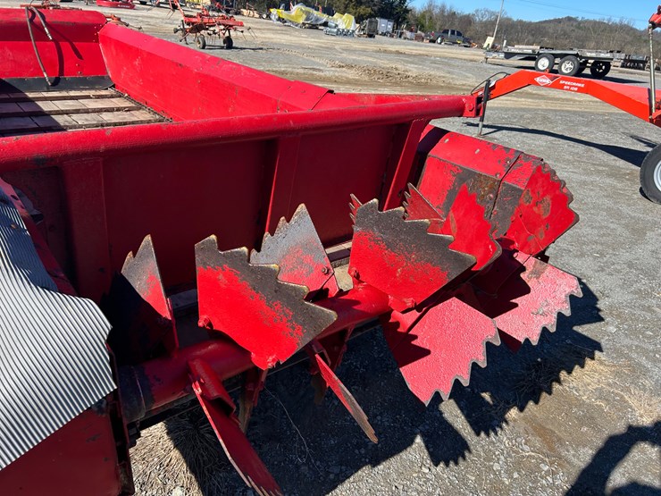 massey-ferguson-205-image-7