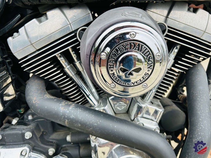 2006-harley-davidson-fxdb-dyna-street-bob-motorcycle-image-32