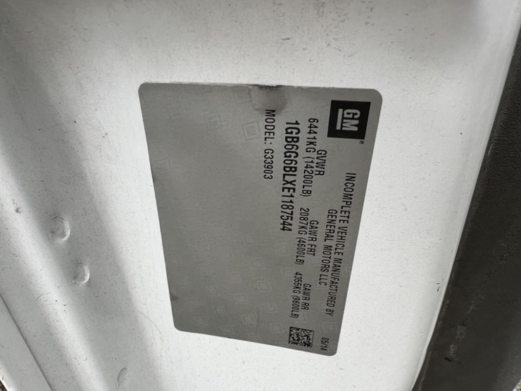 2014-chevrolet-express-paratransit-bus-image-10