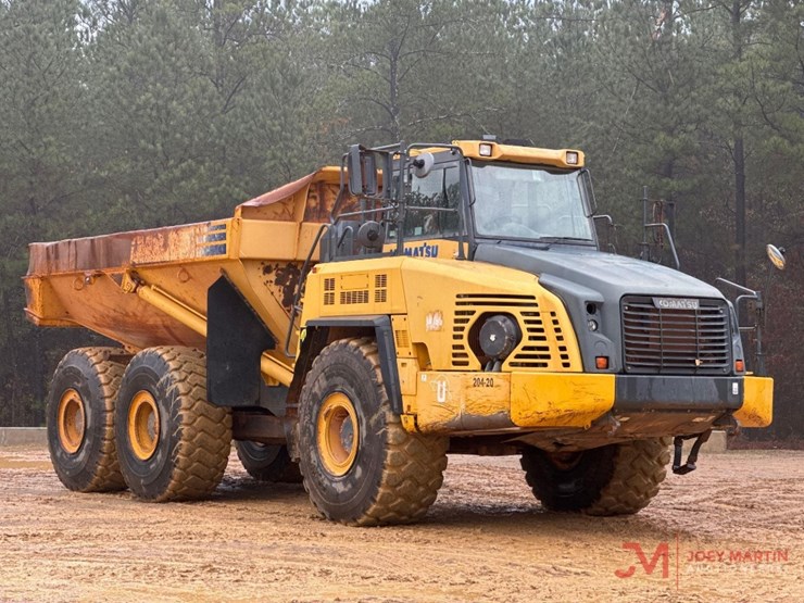 2017-komatsu-hm400-5-image-1