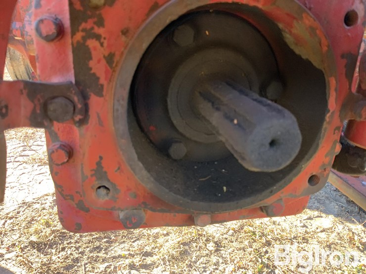 1957-international-350-image-9