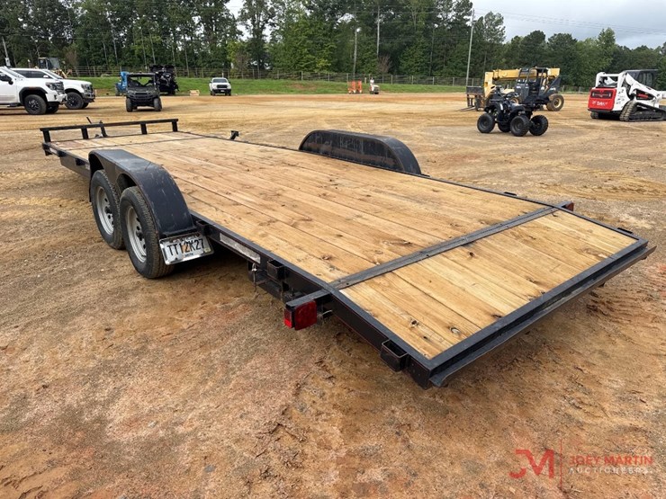 d-&-d-trailers-24'-utility-trailer-image-3