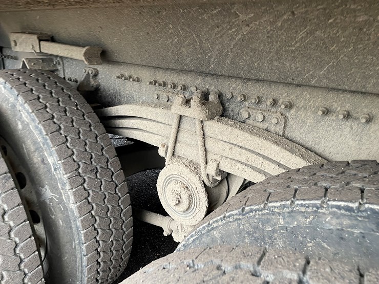 #1059-•-2021-mack-gr104b-quad-axle-dump-truck-(title-in-delay)-image-29