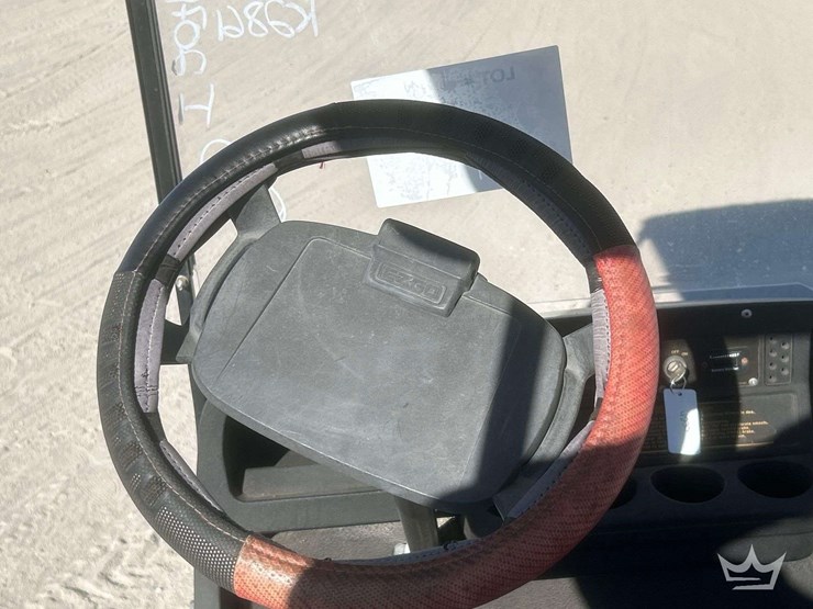 ez-go-golf-cart-image-6