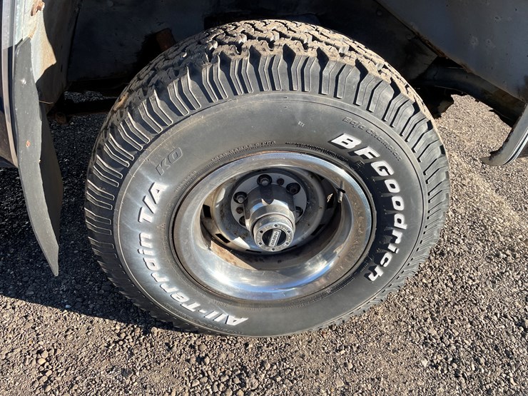 #1076-•-1985-chevy-pickup-truck-(has-wi-title)-image-15