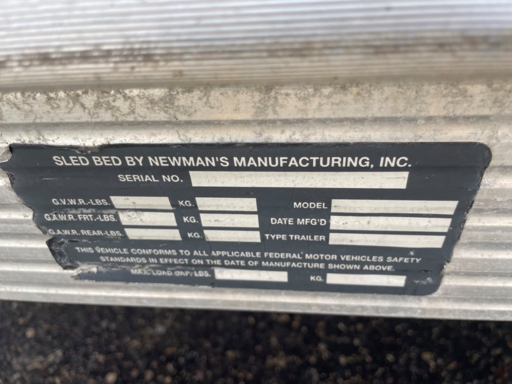 #1093-•-1997-sled-bed-4-place-snowmobile-trailer-(no-title)-image-8