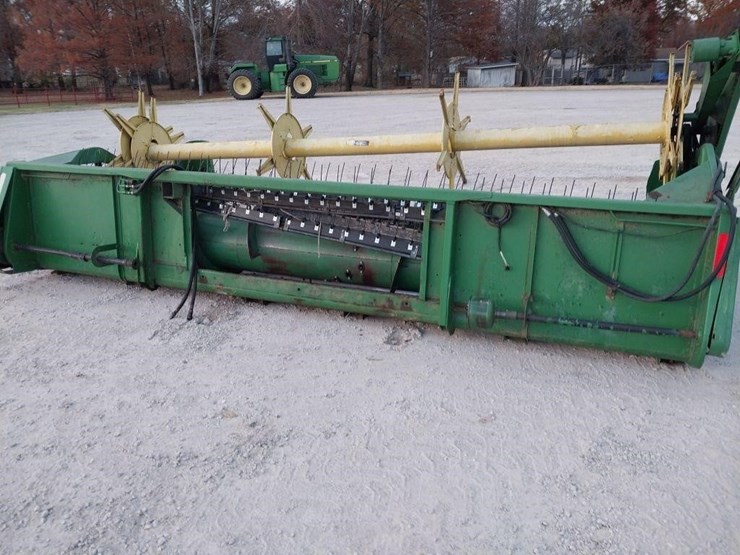 john-deere-216-image-4