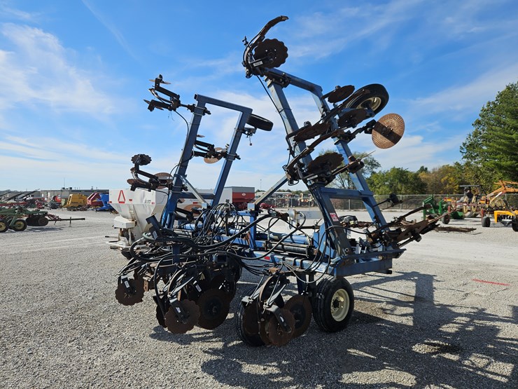 #197841-•-1997-blu-jet-aa-applicator-image-9