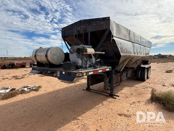 1998-daco-trailer-corp.-dry-tender-trailer-(gp12101,-unit-793)-image-2