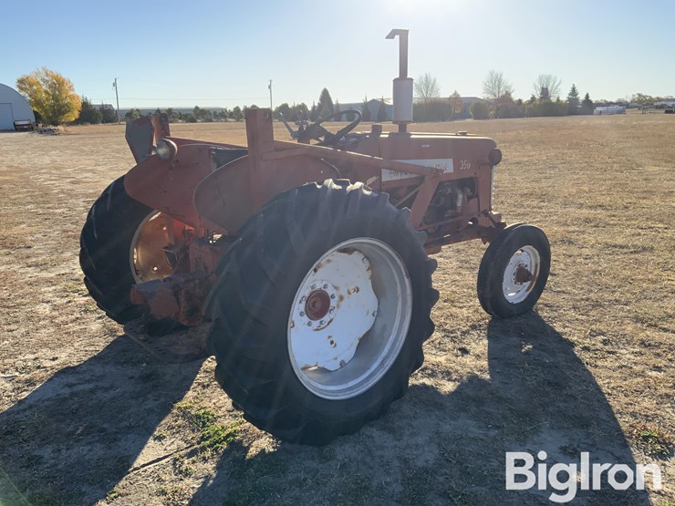 1957-international-350-image-5