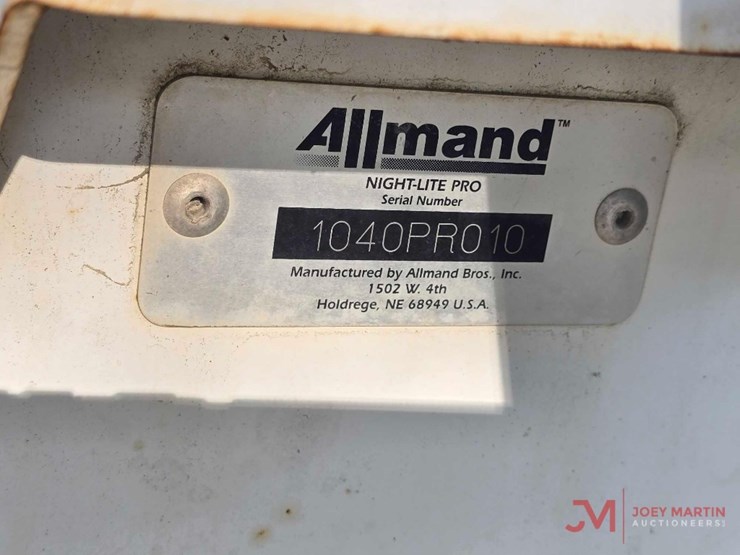 allmand-nite-lite-pro-light-tower-image-9