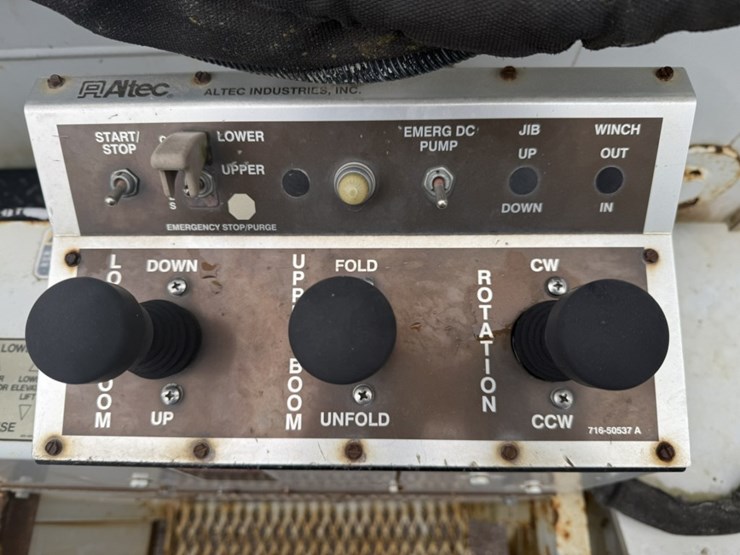 2006-caterpillar-c7-image-48