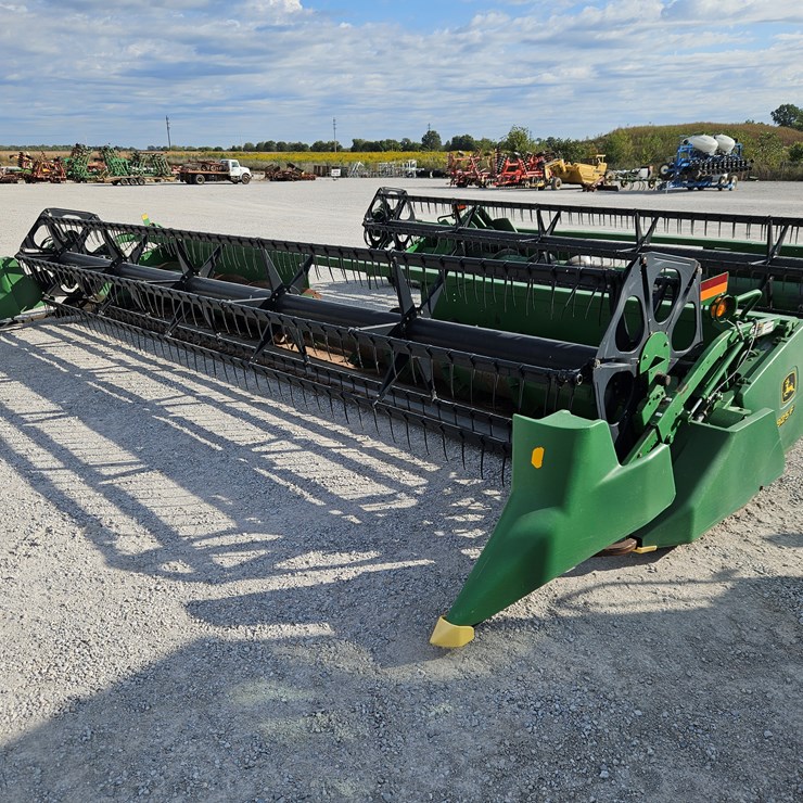 2002 JOHN DEERE 925F