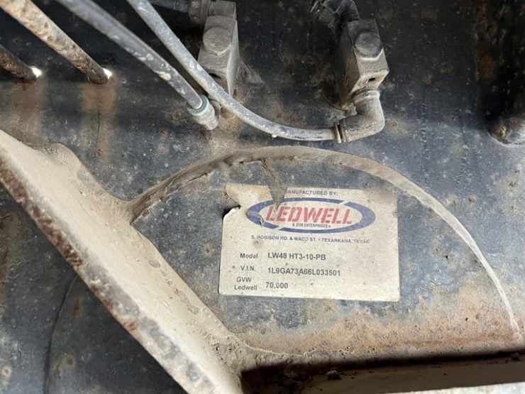 2006-ledwell-tri-axle-step-deck-trailer-image-16