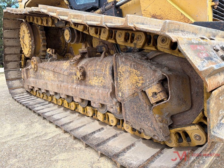 2019-caterpillar-d6n-lgp-image-12