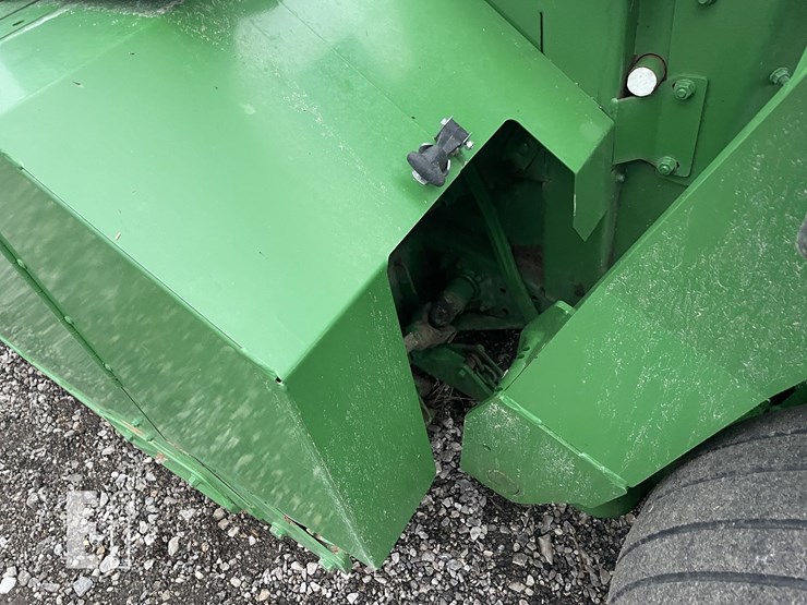 2018-john-deere-946-image-17