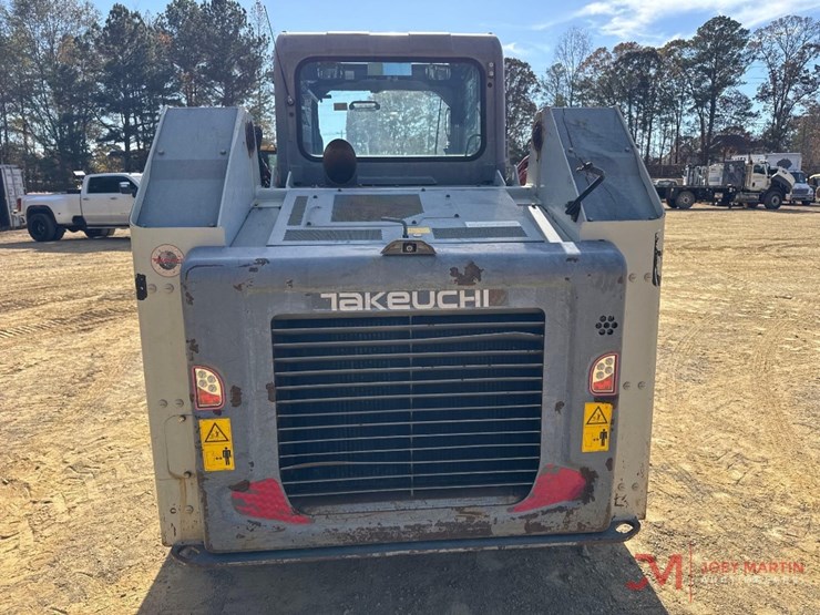 2018-takeuchi-tl12r2-image-10