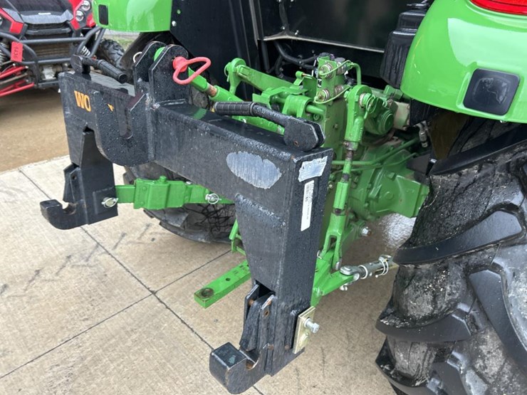 john-deere-5065e-image-32