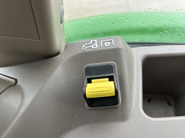 john-deere-5065e-image-86