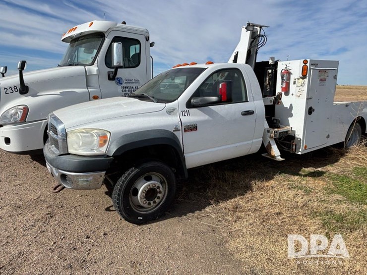 2009-imt-3000-image-1