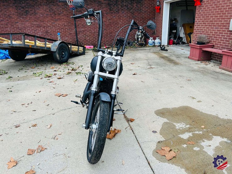 2006-harley-davidson-fxdb-dyna-street-bob-motorcycle-image-8