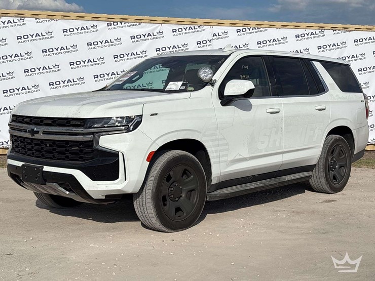 2023-chevrolet-tahoe-image-1