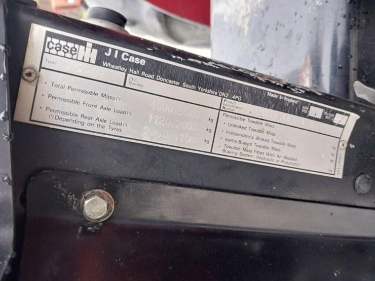 case-ih-3220-image-9