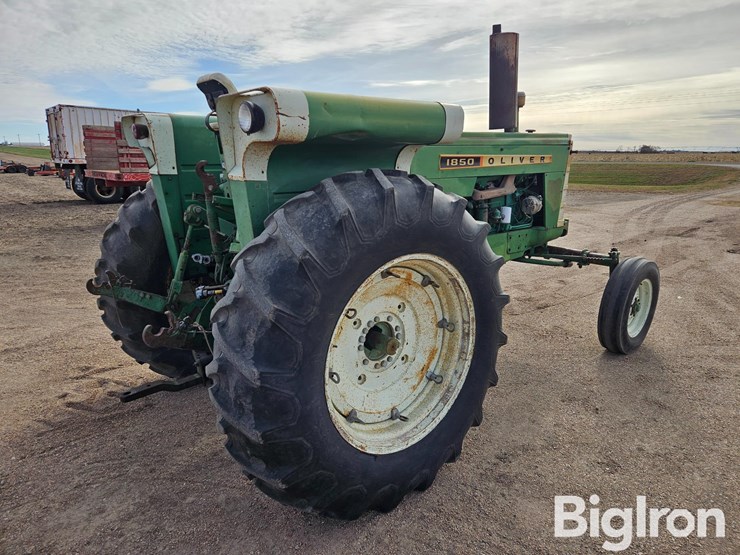 1966-oliver-1850-image-5