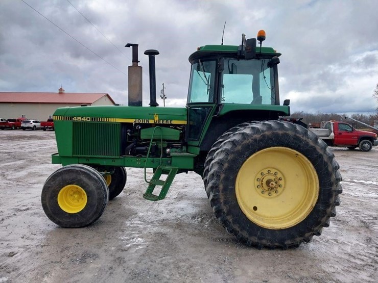 john-deere-4840-image-9
