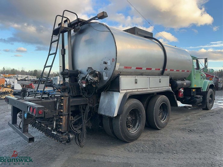 2000-international-2574-image-5