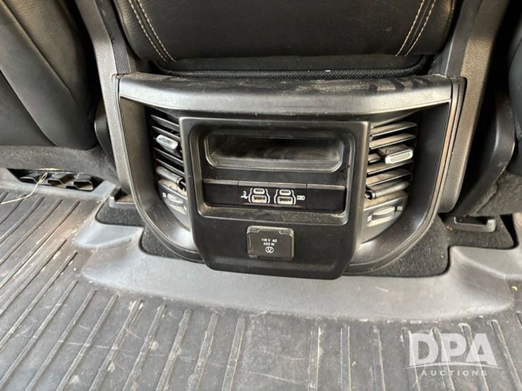 2019-dodge-1500-image-46